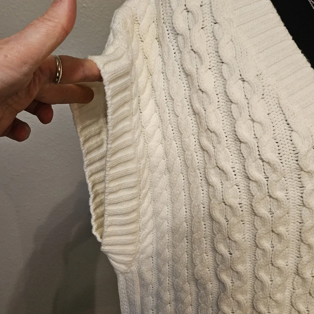 NWT Ann Taylor Women's Small White Cable Knit Sweater Vest - Picture 6 of 7